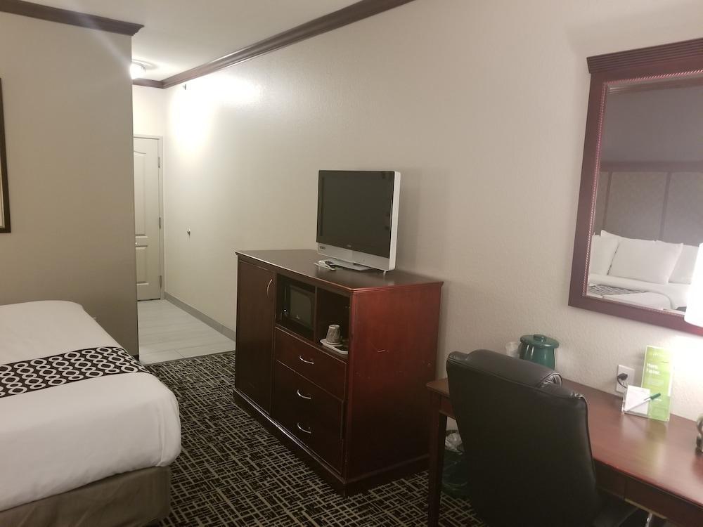 Hotel La Quinta By Wyndham Lindale Extérieur photo