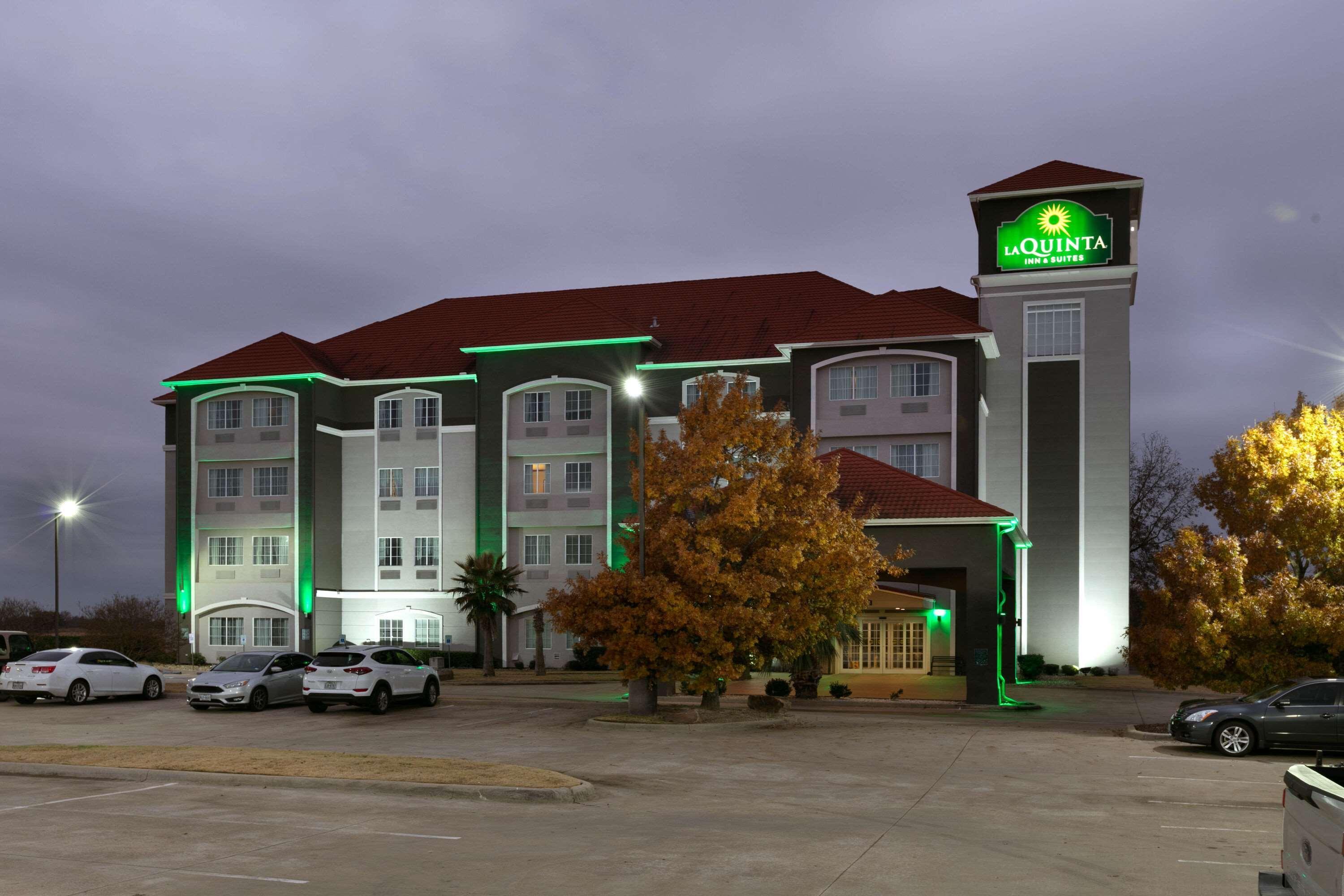 Hotel La Quinta By Wyndham Lindale Extérieur photo